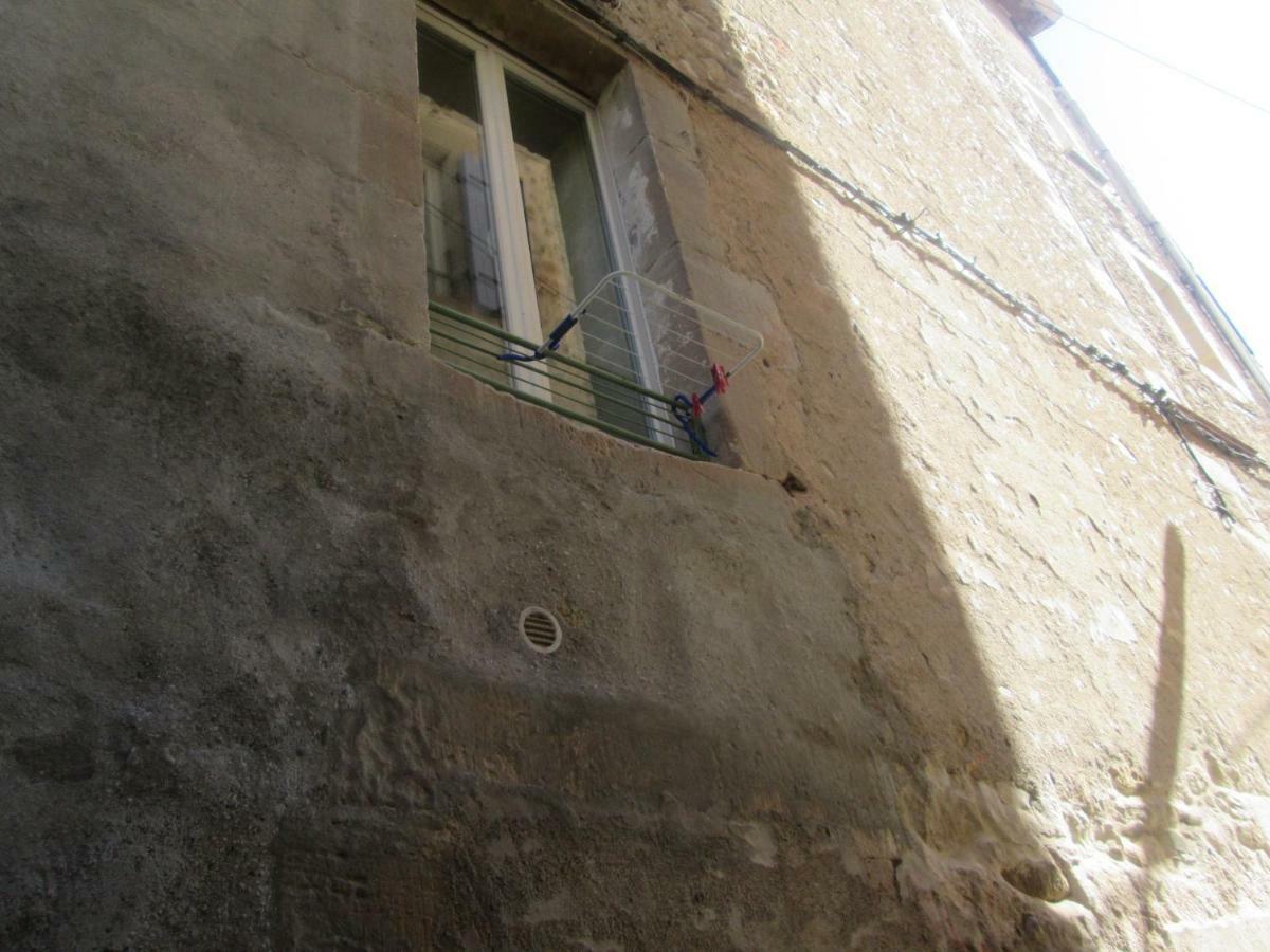 Petit Studio Apartment Lodeve Luaran gambar